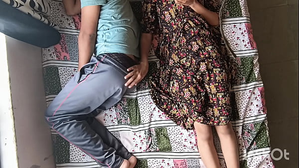 Desi bhabhi Shivani seduces sleeping devar and ride him like boss.