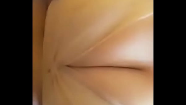 Mama Mexicana me enseña sus enormes tetas
