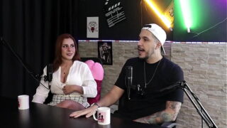Falou de como foi pedida em casamento, ele foi corno, e gravaram pornô – Bia Ruyva & Jack Porpeta (SHEER/RED)