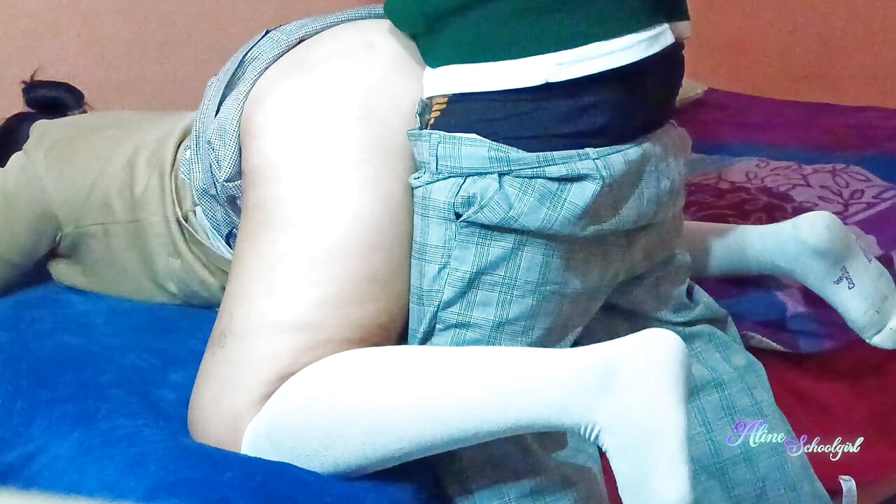 HOT AND KINKY! YOUNG HIGH SCHOOL STUDENTS GET TO FUCK WHILE THEIR PARENTS ARE IN THE DINING ROOM