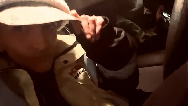 I am in love with a sexy bitch from Cumberland in Fort Lauderdale should invite her to fuck eat her good and want a guy join us with black cock huge 12 inch dick