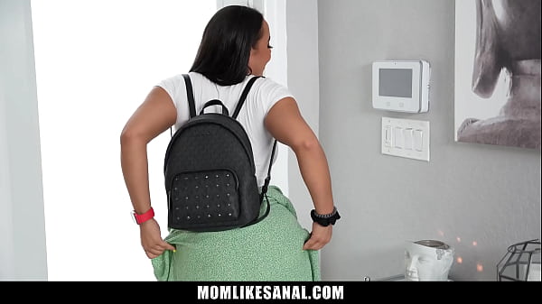 Carmela Clutch Getting the Anal Fuck that She Always Wanted – Momlikesanal