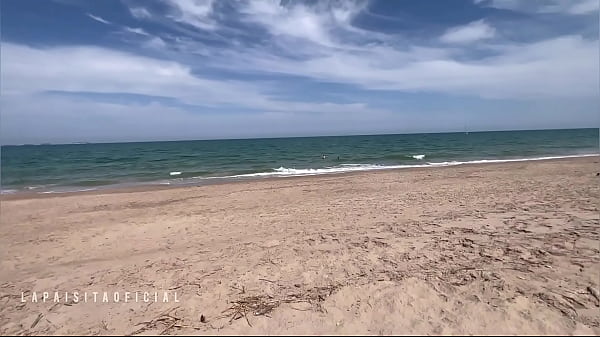 The Official Big-Assed Paisita Fulfills a Wanker’s Fantasy on the Beach
