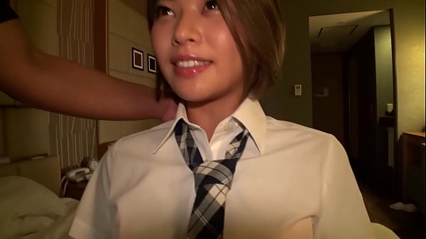 https://bit.ly/3InFov7 Japanese short hair girl. Her sunburnt body is so sexy. This is her first experience to POV. Finally, cum inside her shaved pussy. Japanese amateur homemade porn.
