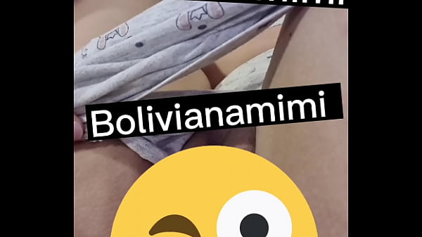 Mi conchita esta tan mojadita ahora … queriendo una buena verga Quieres ver mejor??. link en el video